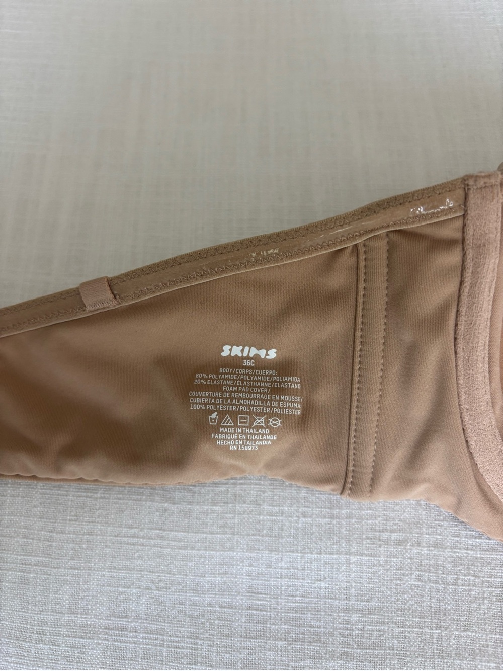 SKIMS Fits Everybody Strapless Bra